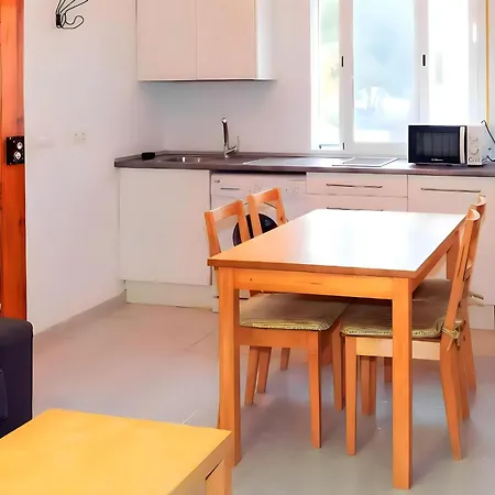 Junto Al Mar Con Piscina Y Wi-fi Gratis - Es-180-73