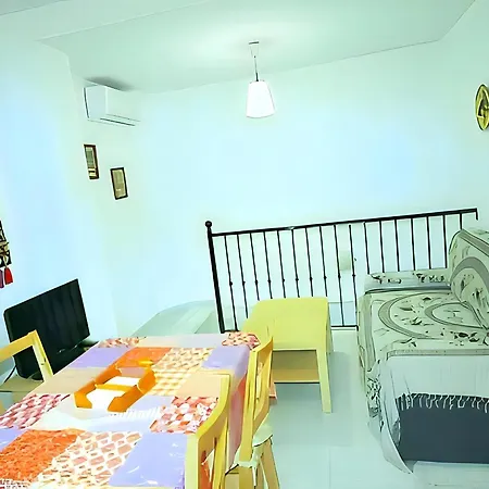 Junto Al Mar Con Piscina Y Wi-fi Gratis - Es-180-73